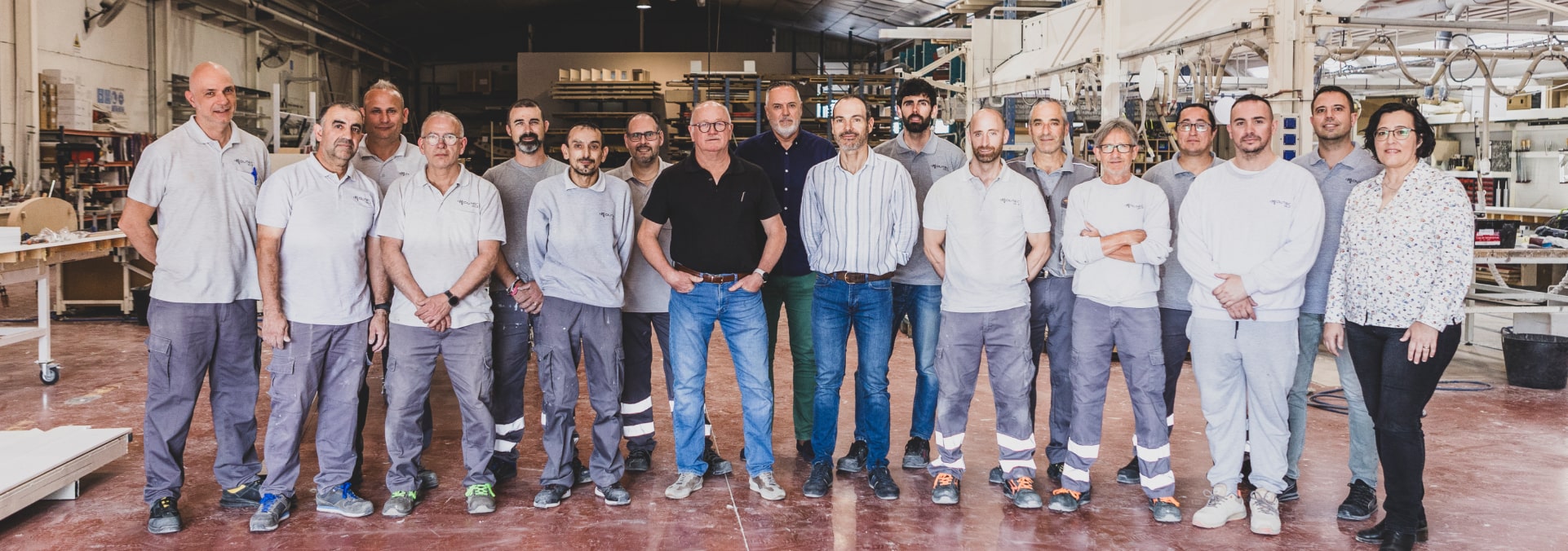 Une équipe spécialisée est à votre disposition pour vous conseiller et vous accompagner dans toutes les étapes du processus. 