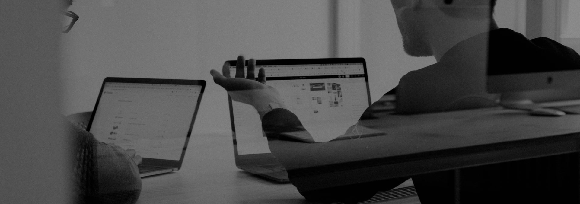 Nous disposons d'une équipe technique spécialisée dans de multiples domaines pour répondre à tous les besoins de votre projet