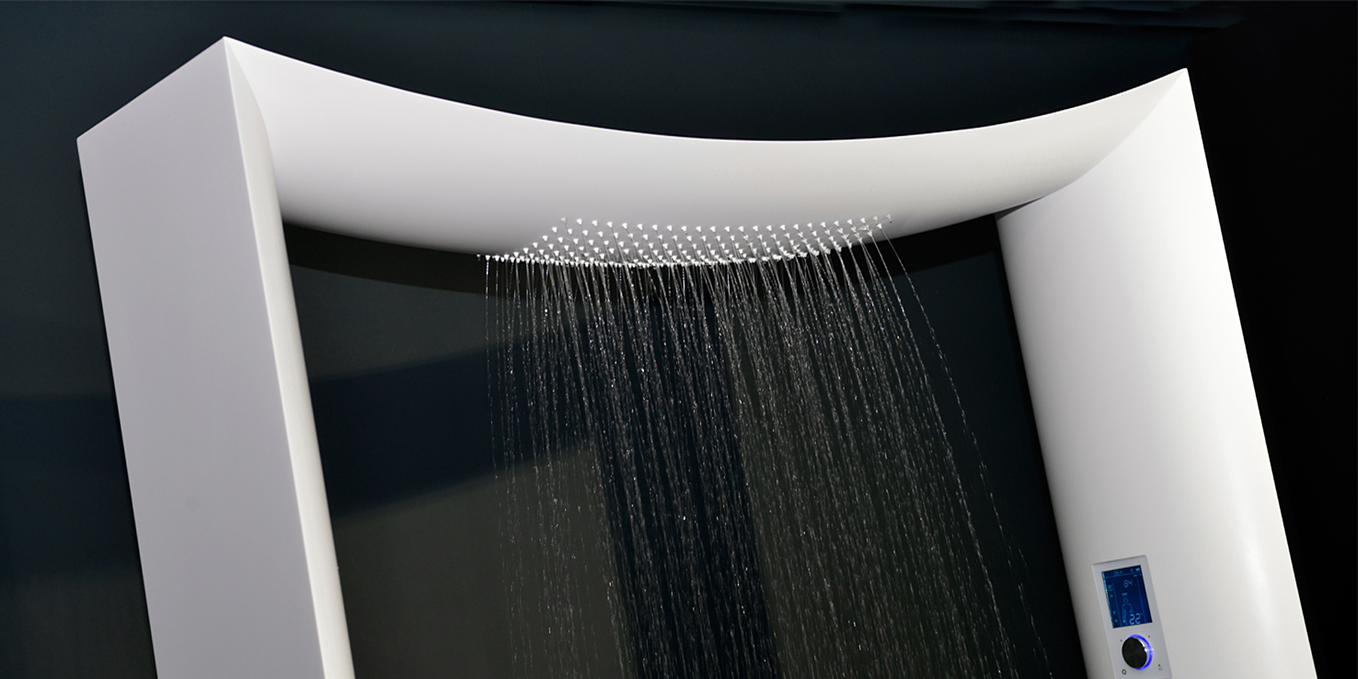 Ducha Lona: Innovación y Diseño en el Stand Habitat 2019